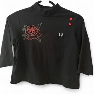 Fred Perry Embroidered Mock Neck Top